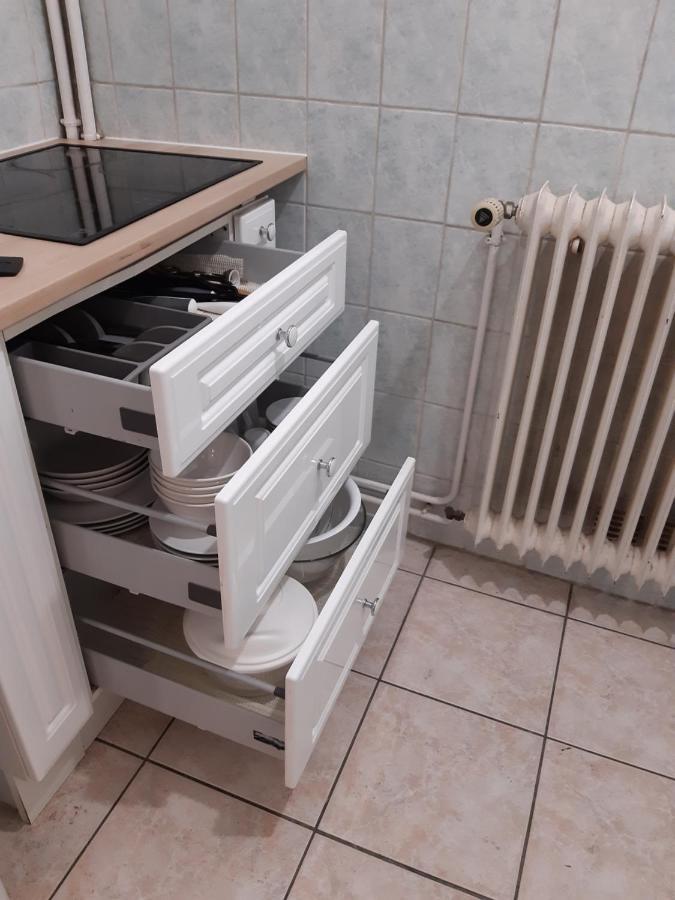 Appartement Aad1 Clamart 200 M Du Tramway T6 St Pave Blc Avec Cuisine Separee Экстерьер фото