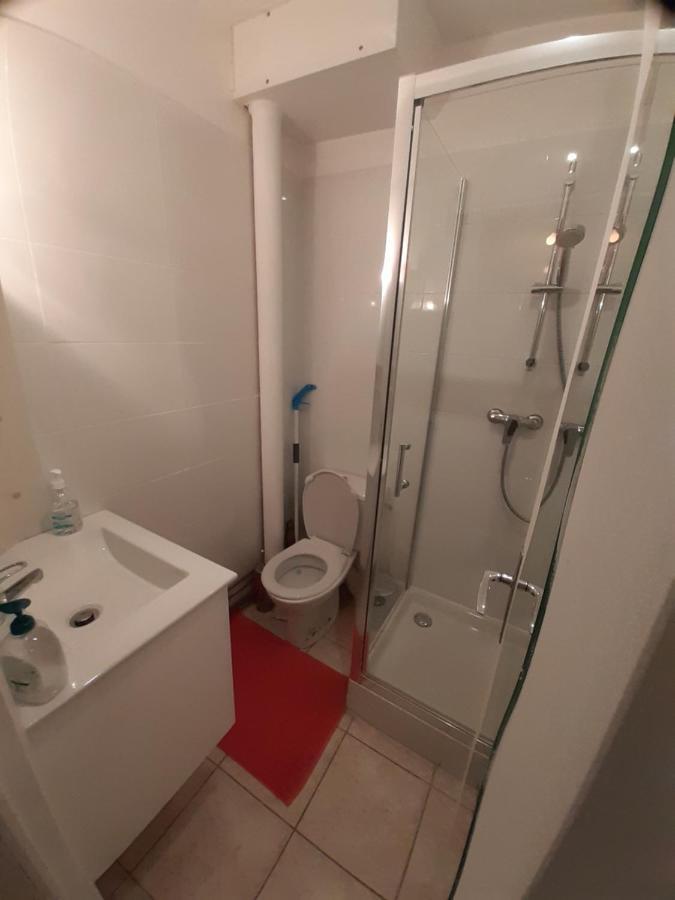 Appartement Aad1 Clamart 200 M Du Tramway T6 St Pave Blc Avec Cuisine Separee Экстерьер фото